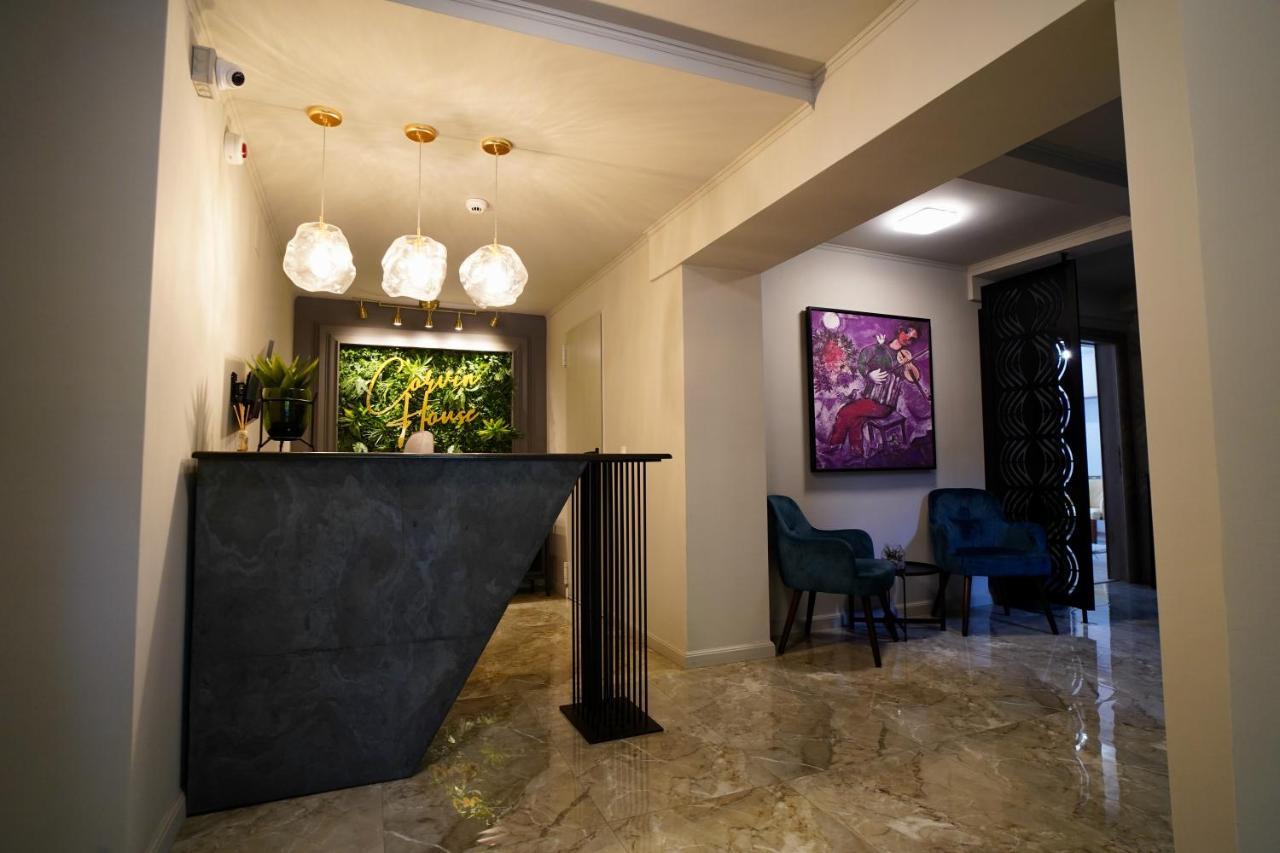 Corvin House Hotel Hunedoara Buitenkant foto